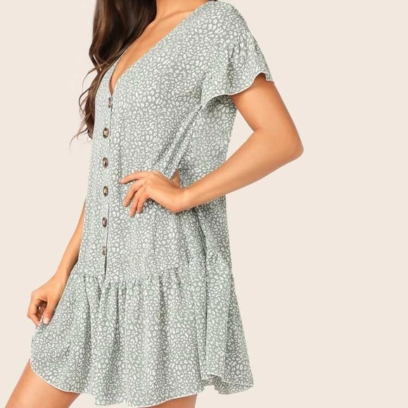 Sage Boho Dress - Picture 5 of 6